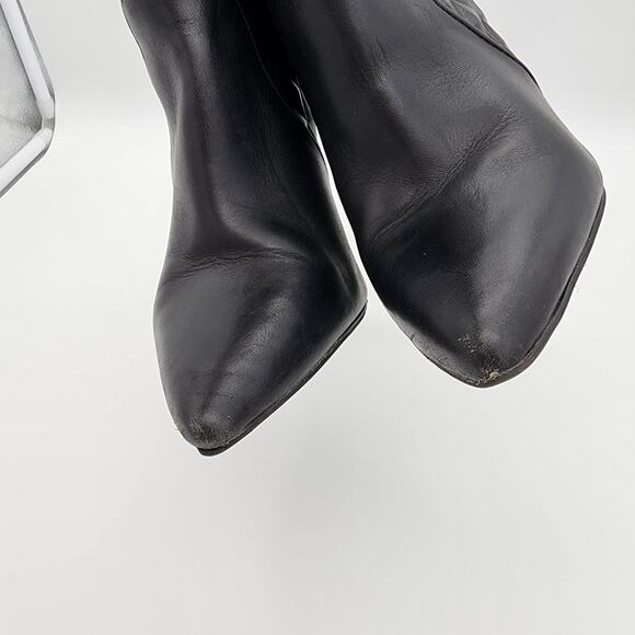 BCBGeneration Stiletto Bootie Boot Size 5M Black Leather Gold Zipper Pointed Toe - Picture 7 of 12